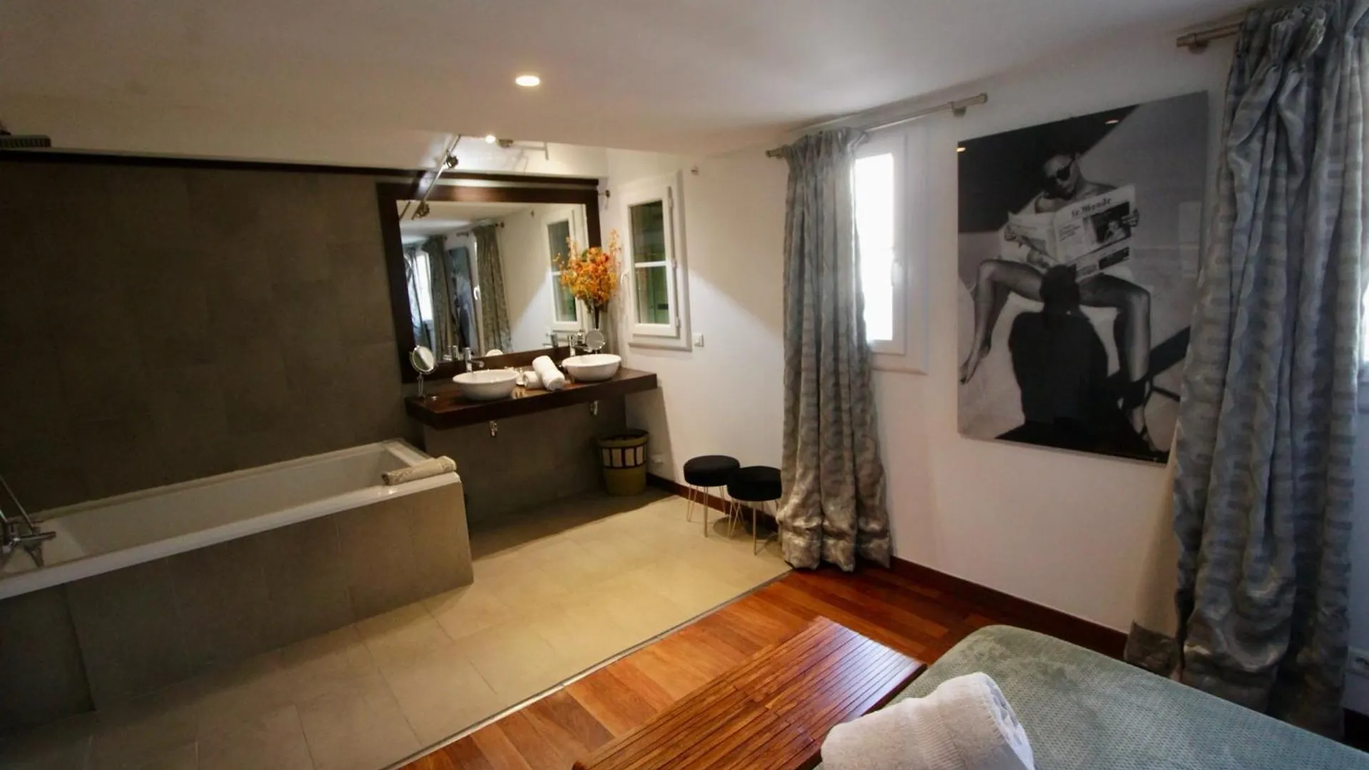 Ravissant Loft Dans Le Centre De Saint-Tropez Apartment